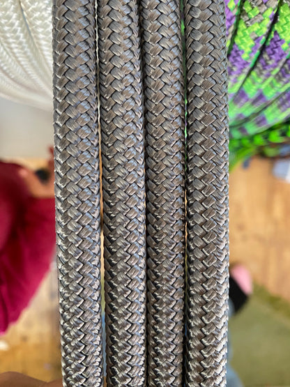 1.2m rope lead.